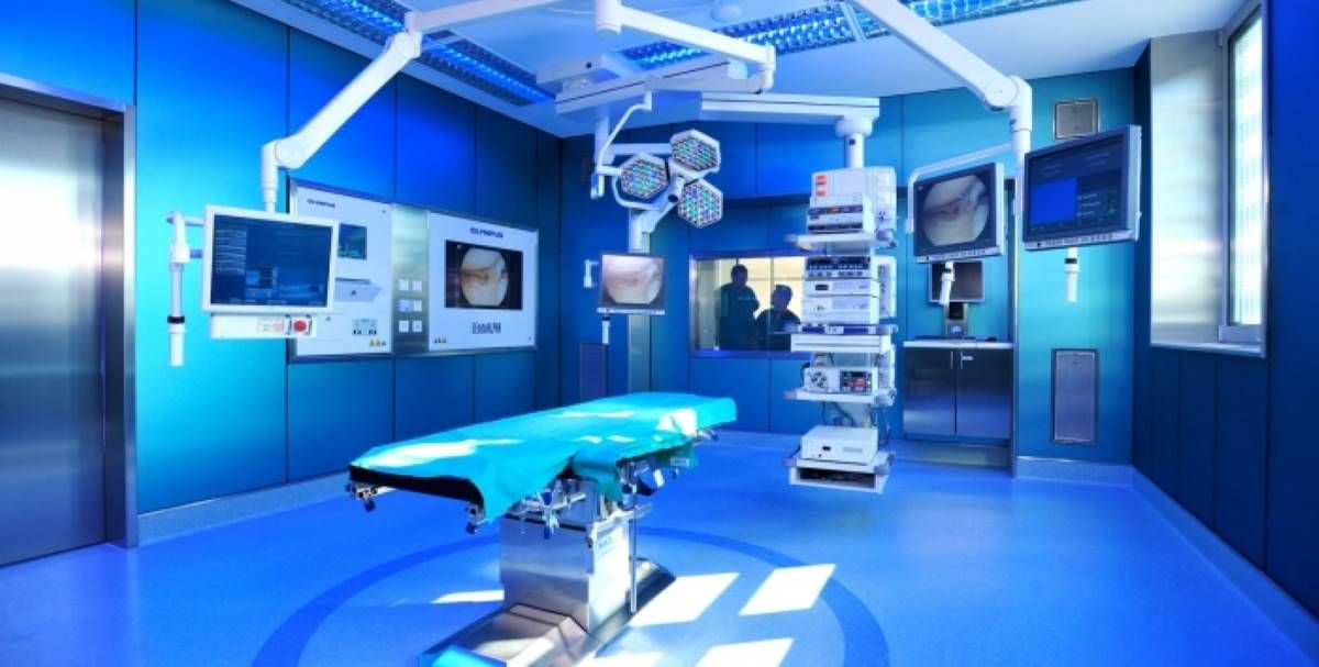 αρθροπλαστικη γονατου επιπλοκεσ